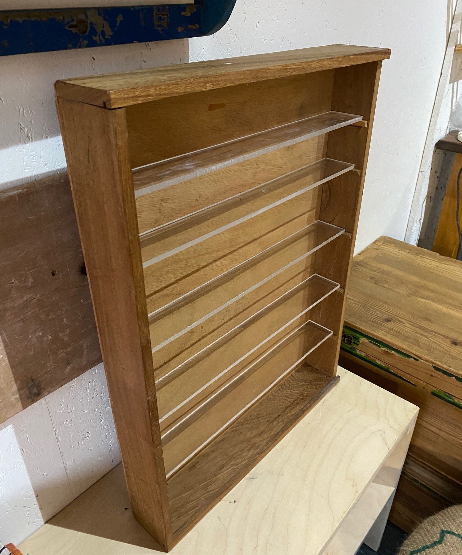 display-shelf-2