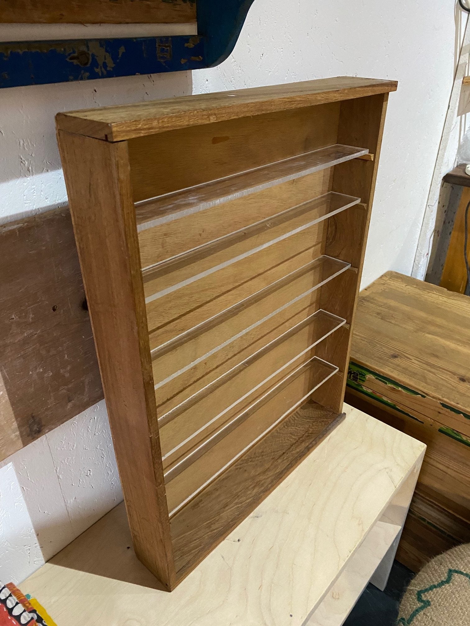 display-shelf-2