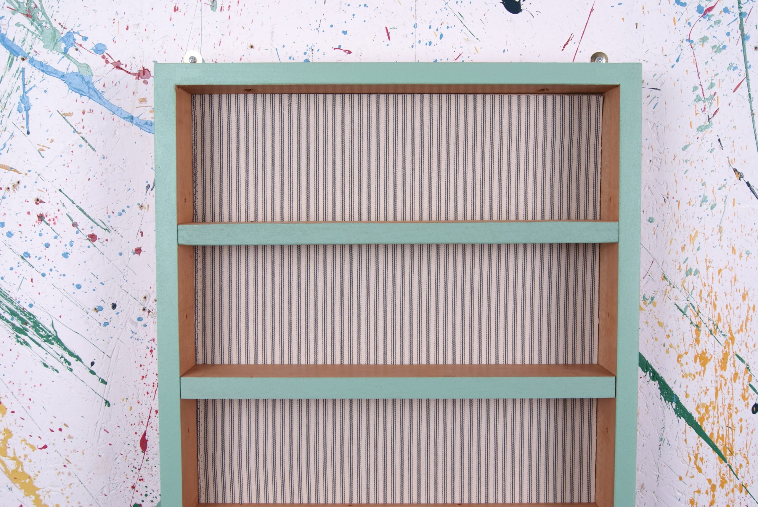 display-shelf-2