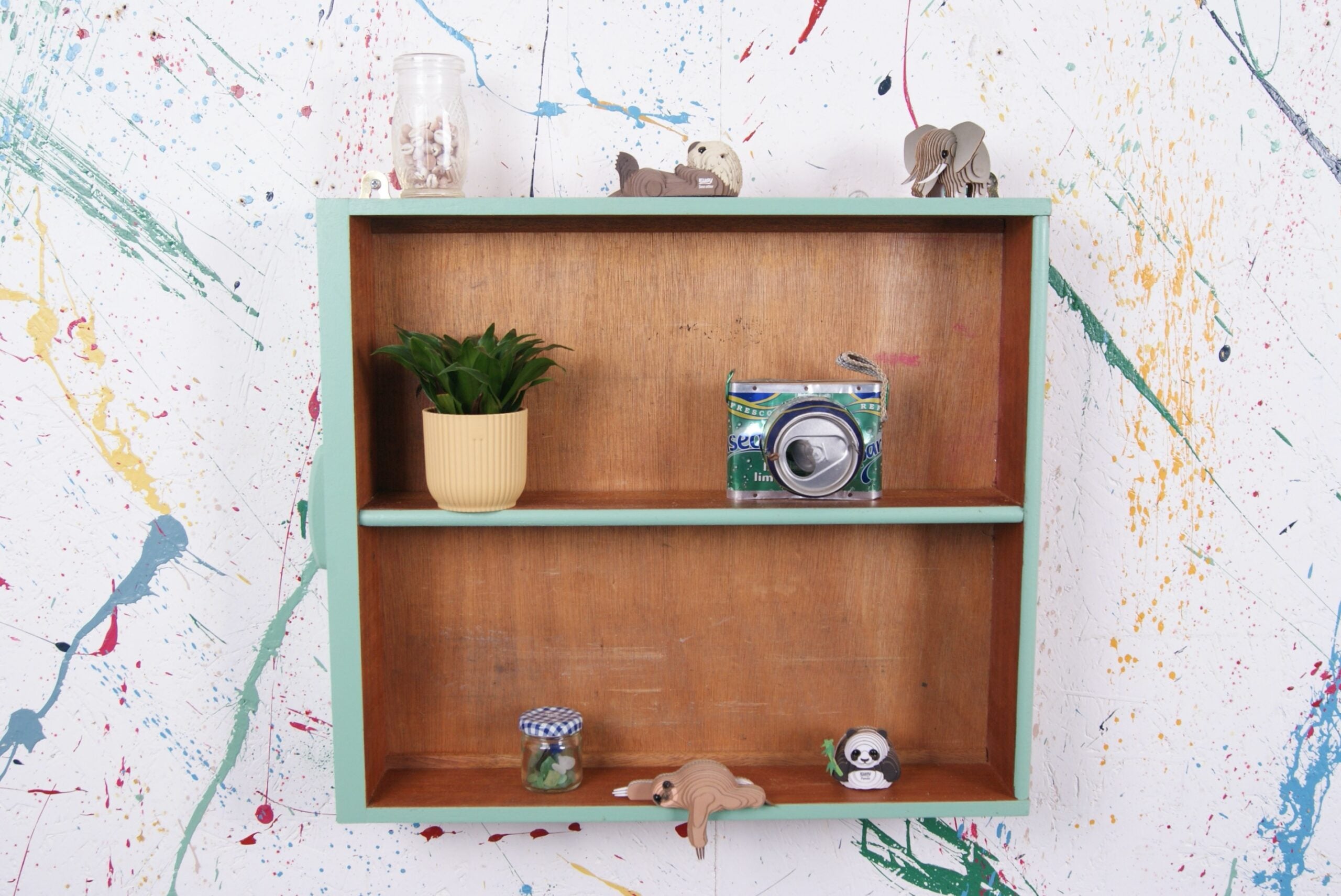 display-shelf-arsenic-3