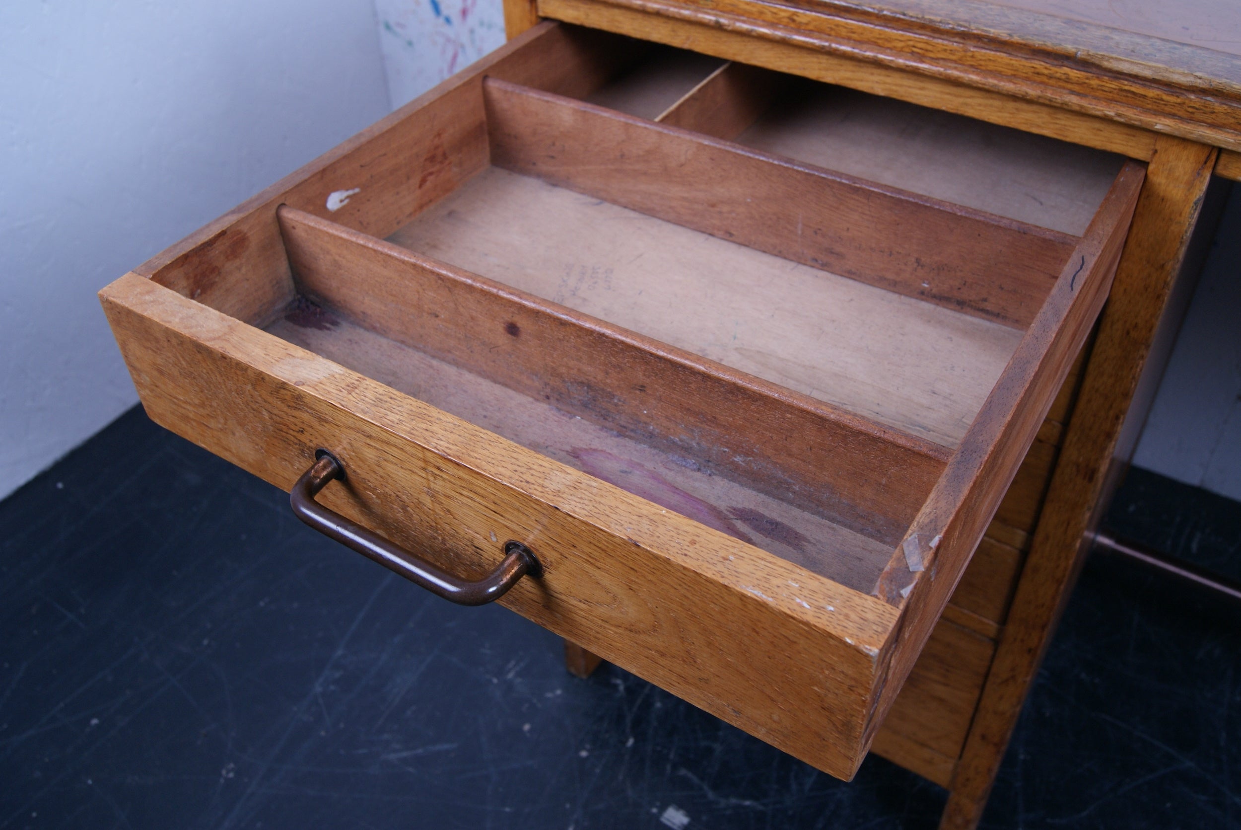 double-desk-with-draeers-4