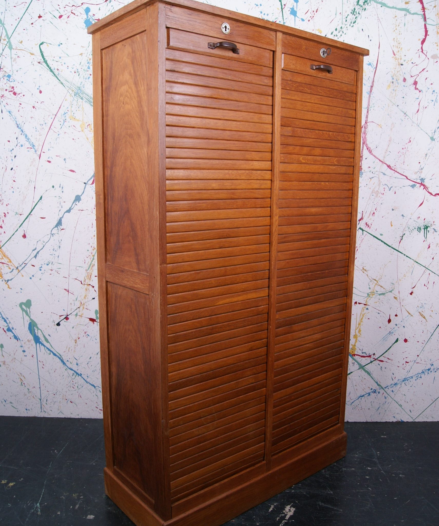 double-french-tambour-cabinet-46