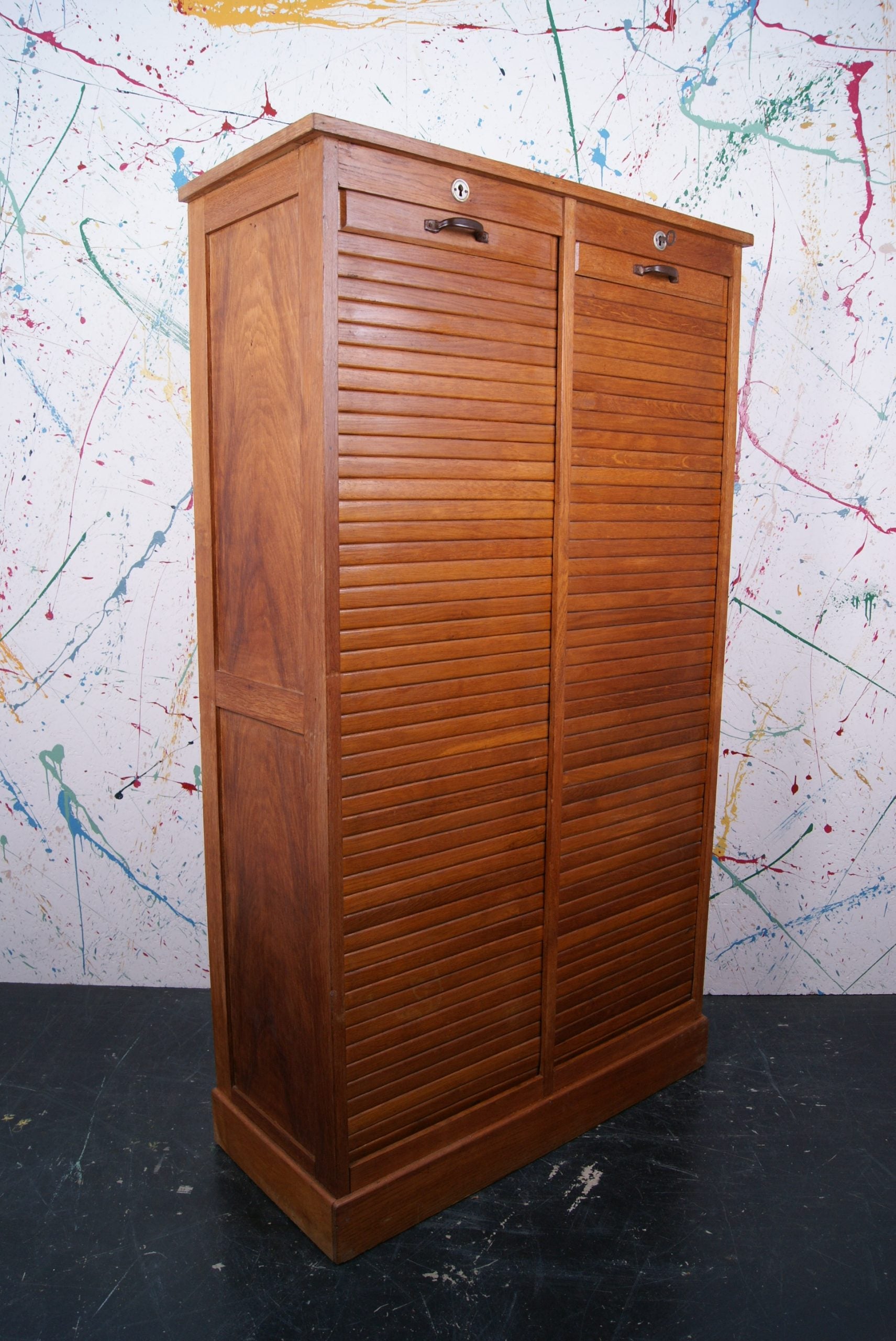 double-french-tambour-cabinet-46