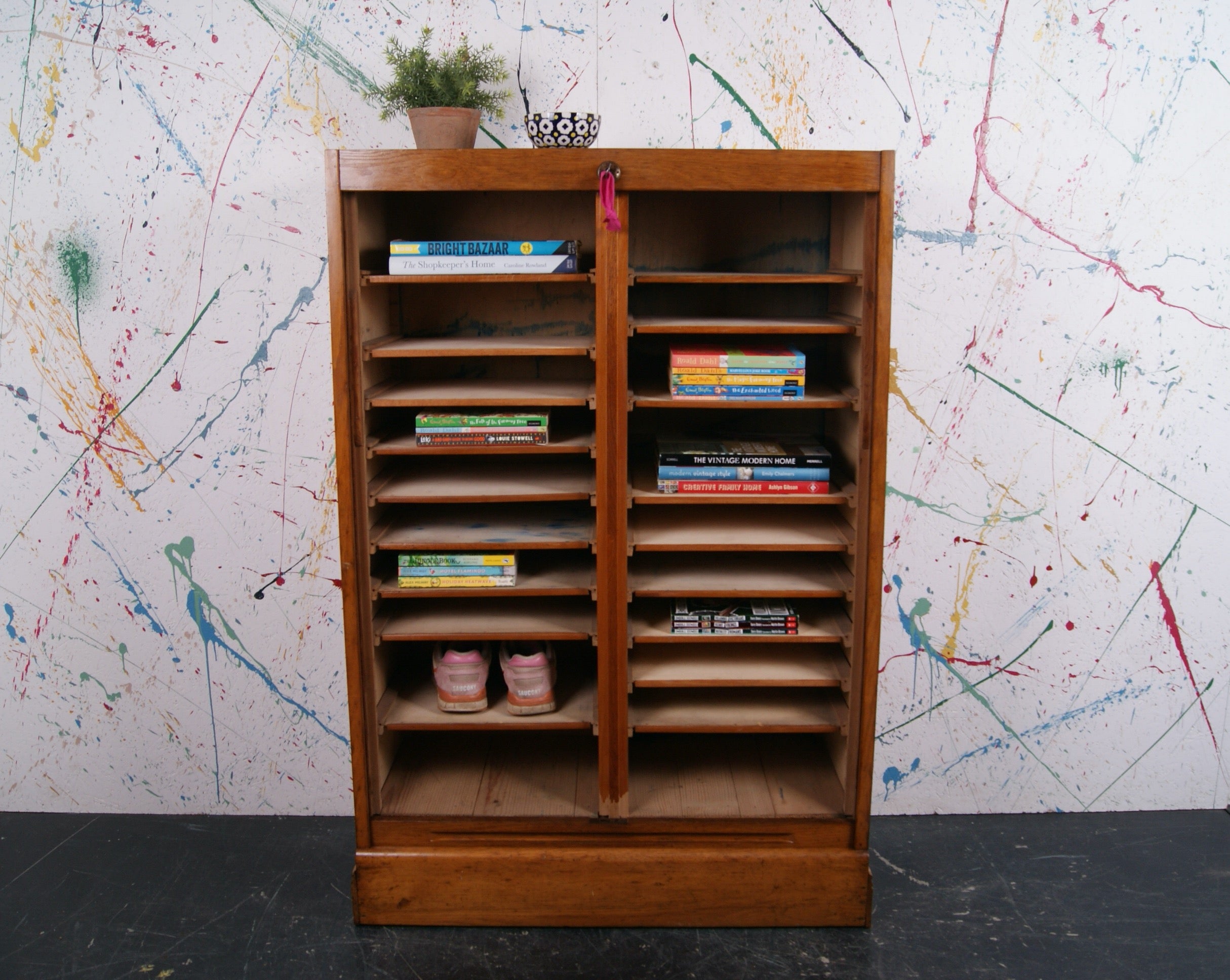 double-french-tambour-cabinet-53