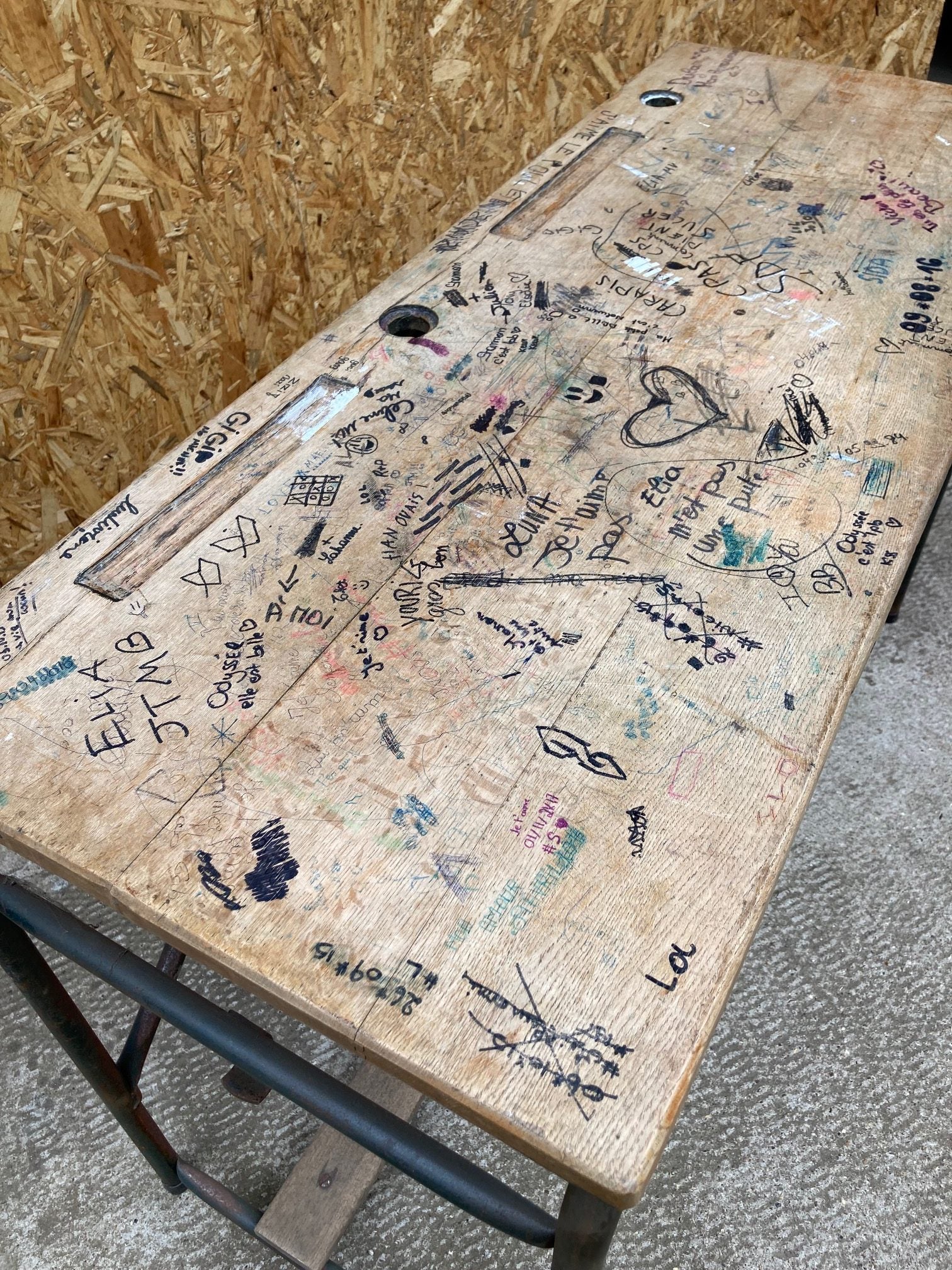 double-french-tuublar-desk-7
