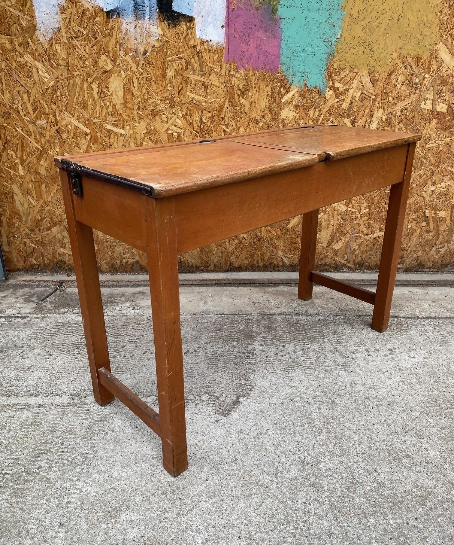 double-kids-desk-4