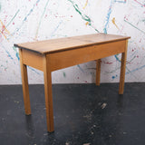 double-school-desk-3