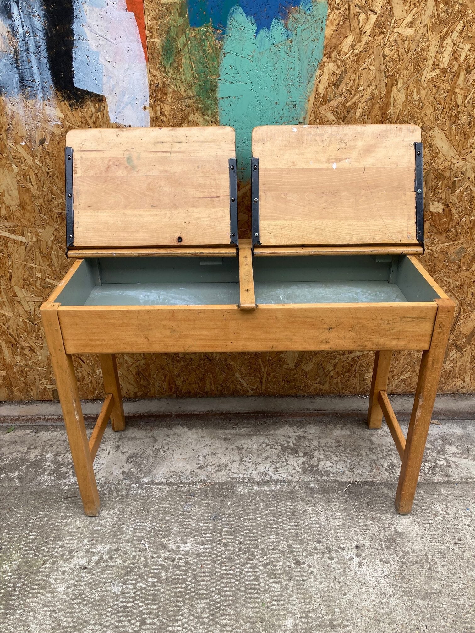 double-school-desk-4