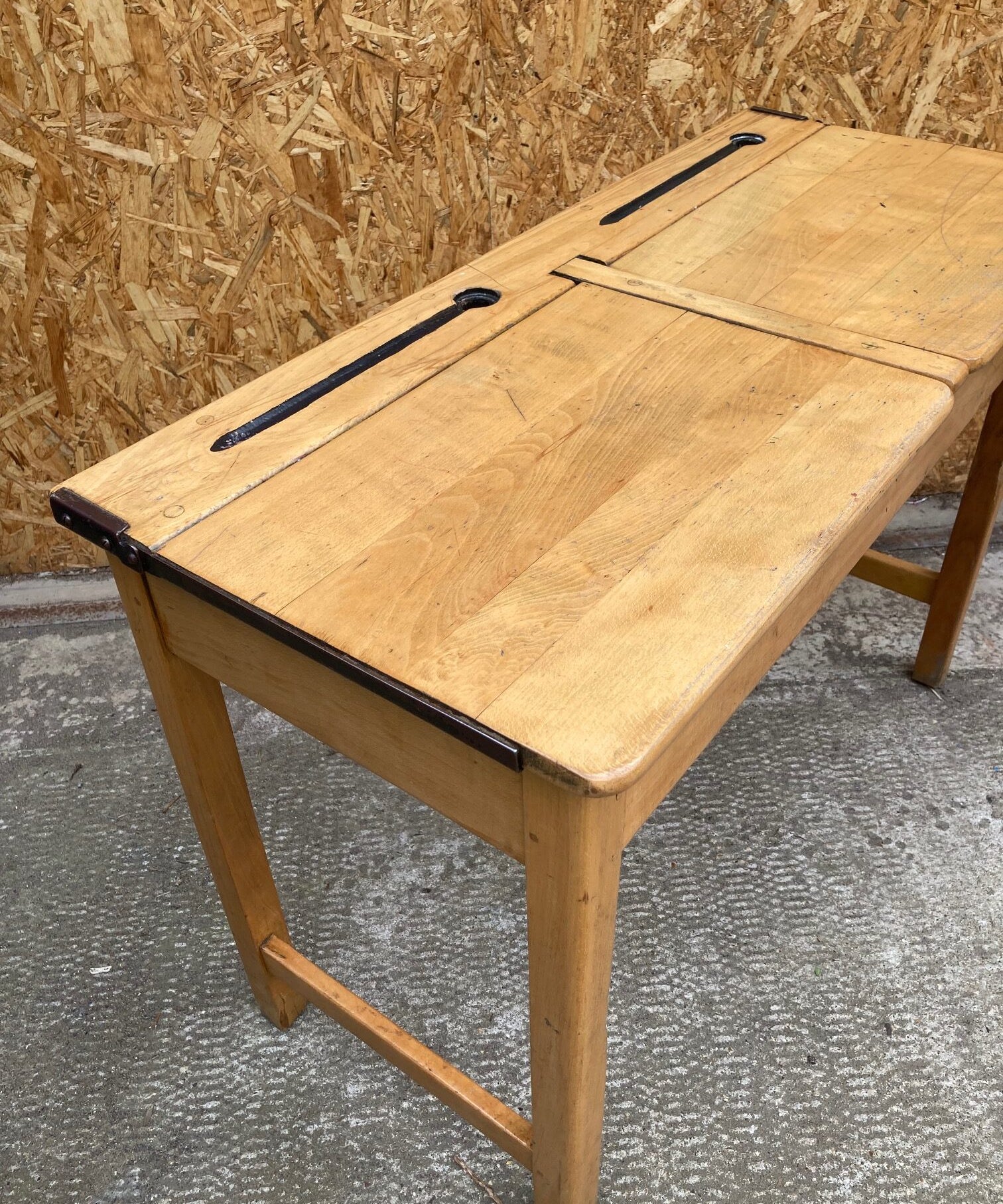 double-school-desk-6