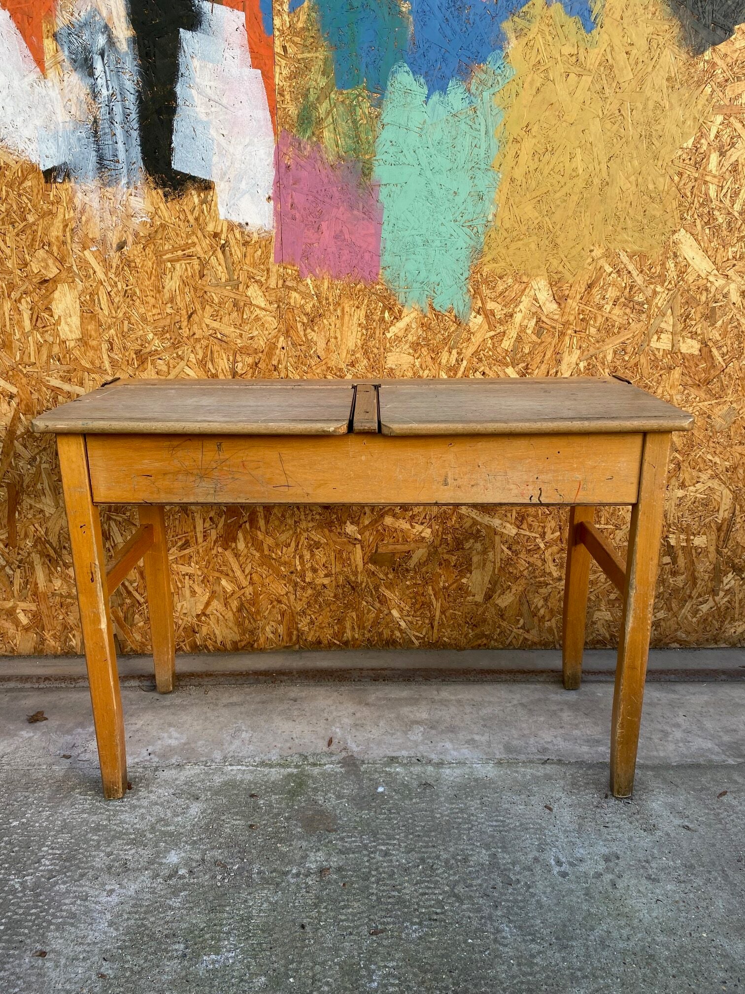 double-school-desks-10