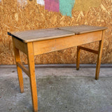 double-school-desks-14