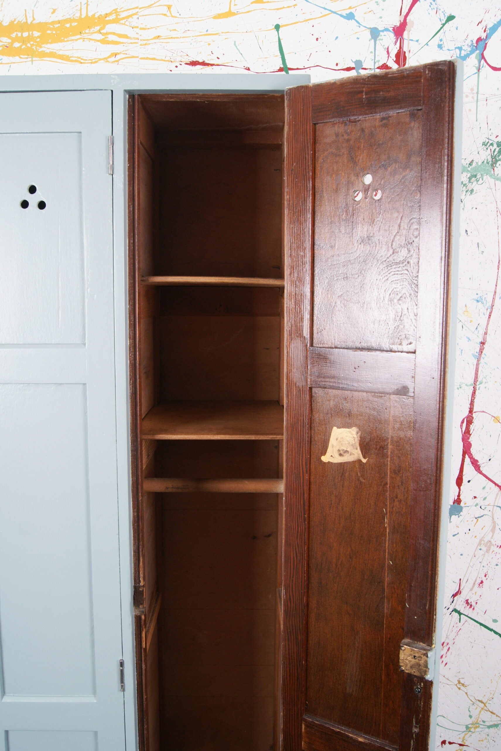 double-wooden-locker-3