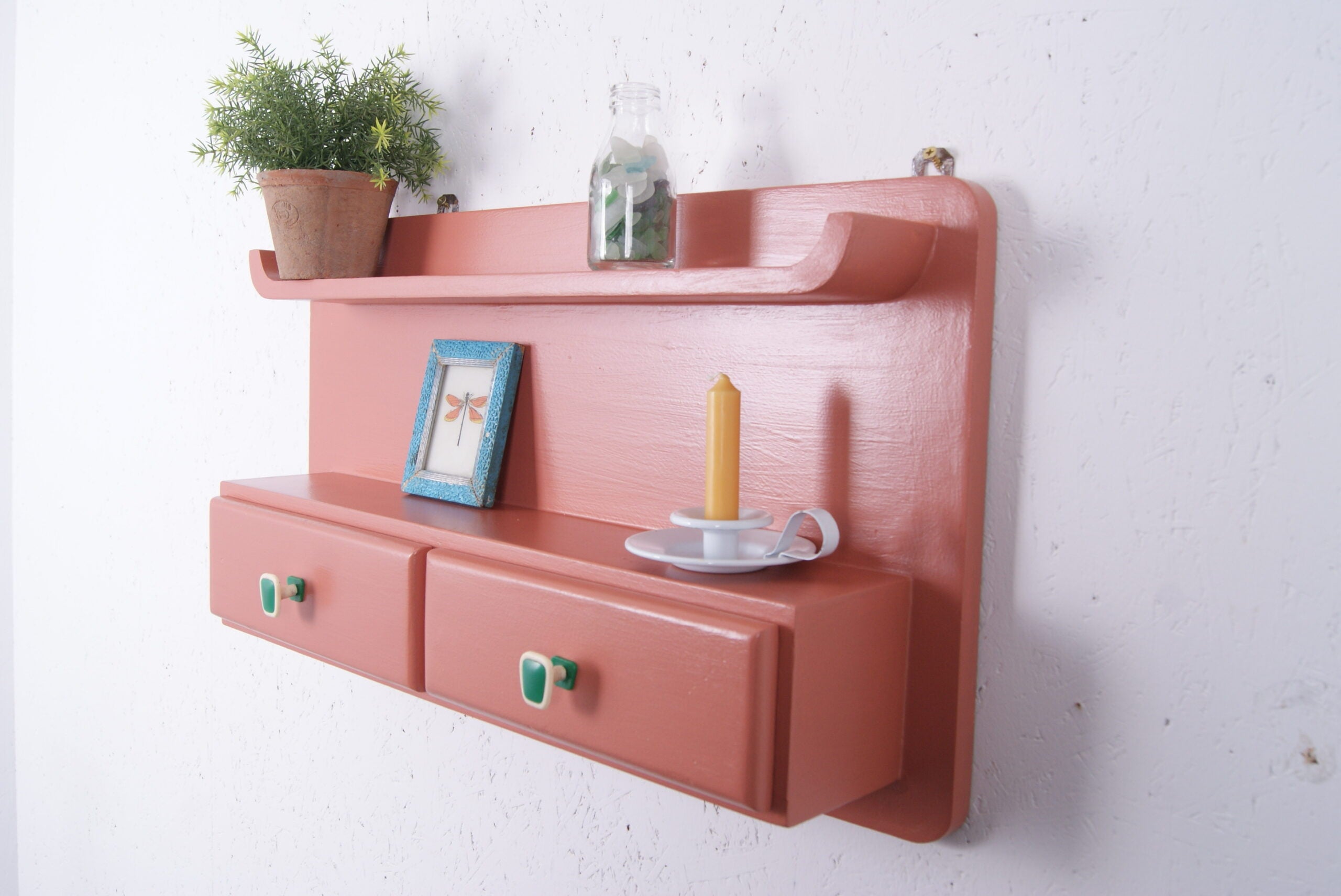 earth-red-shelf-from-poland-2
