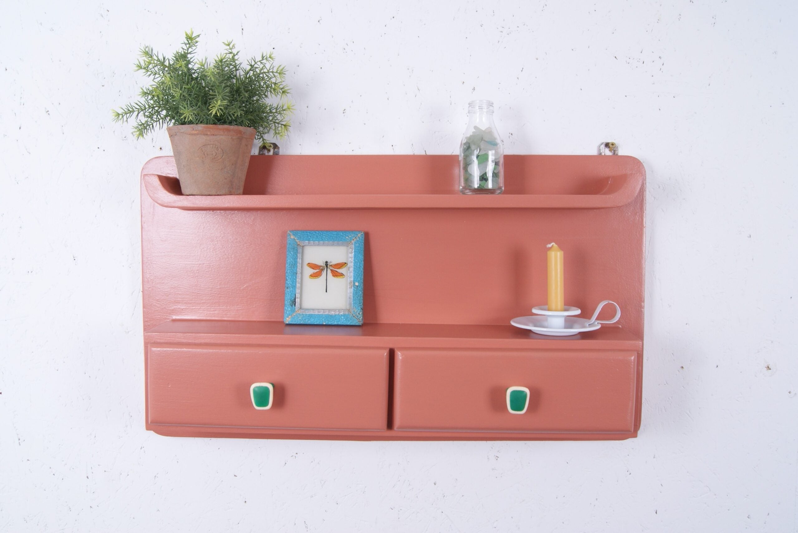earth-red-shelf-from-poland-4