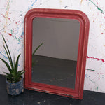 eating-room-red-mirror-3