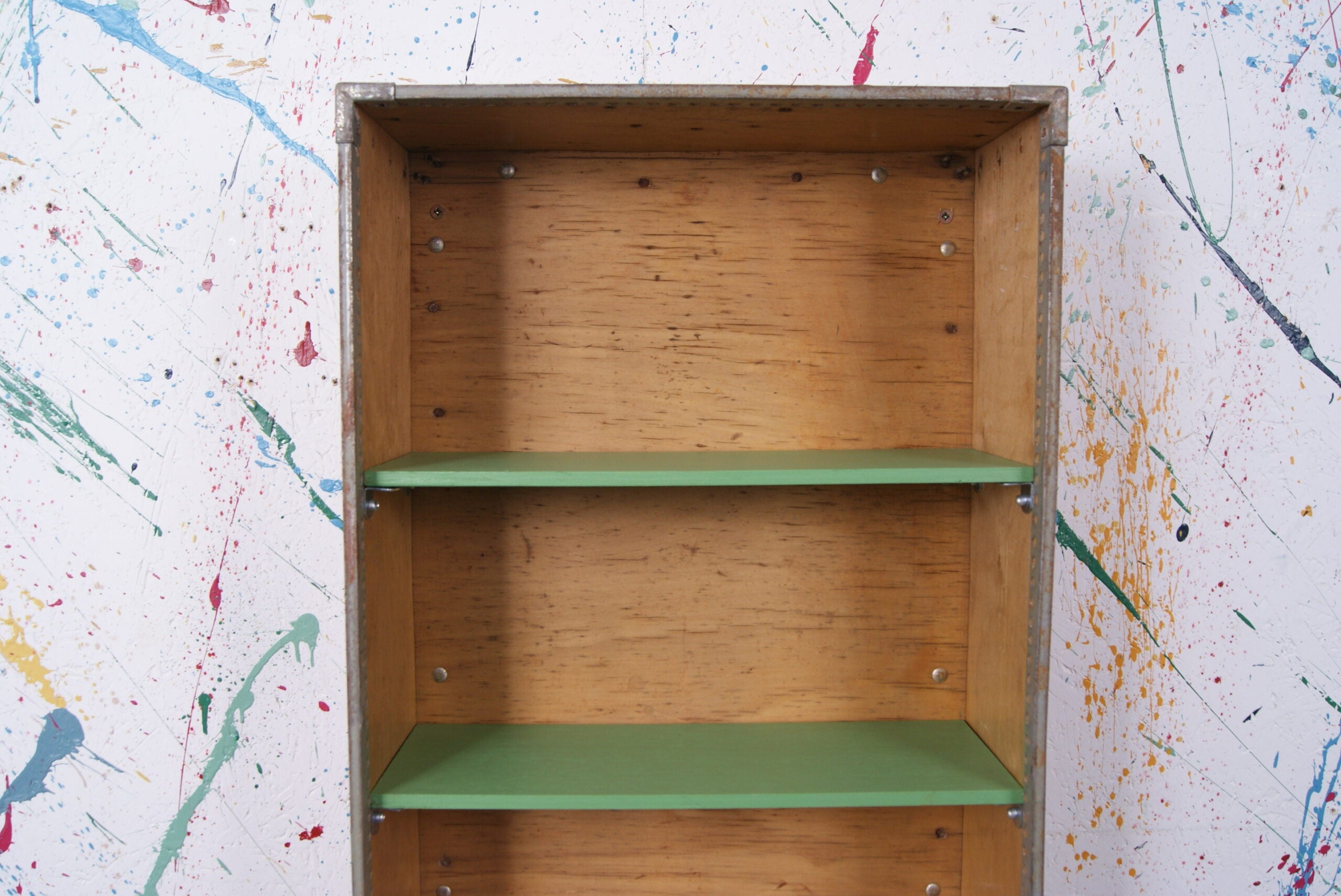 ericsson-crate-shelf-6