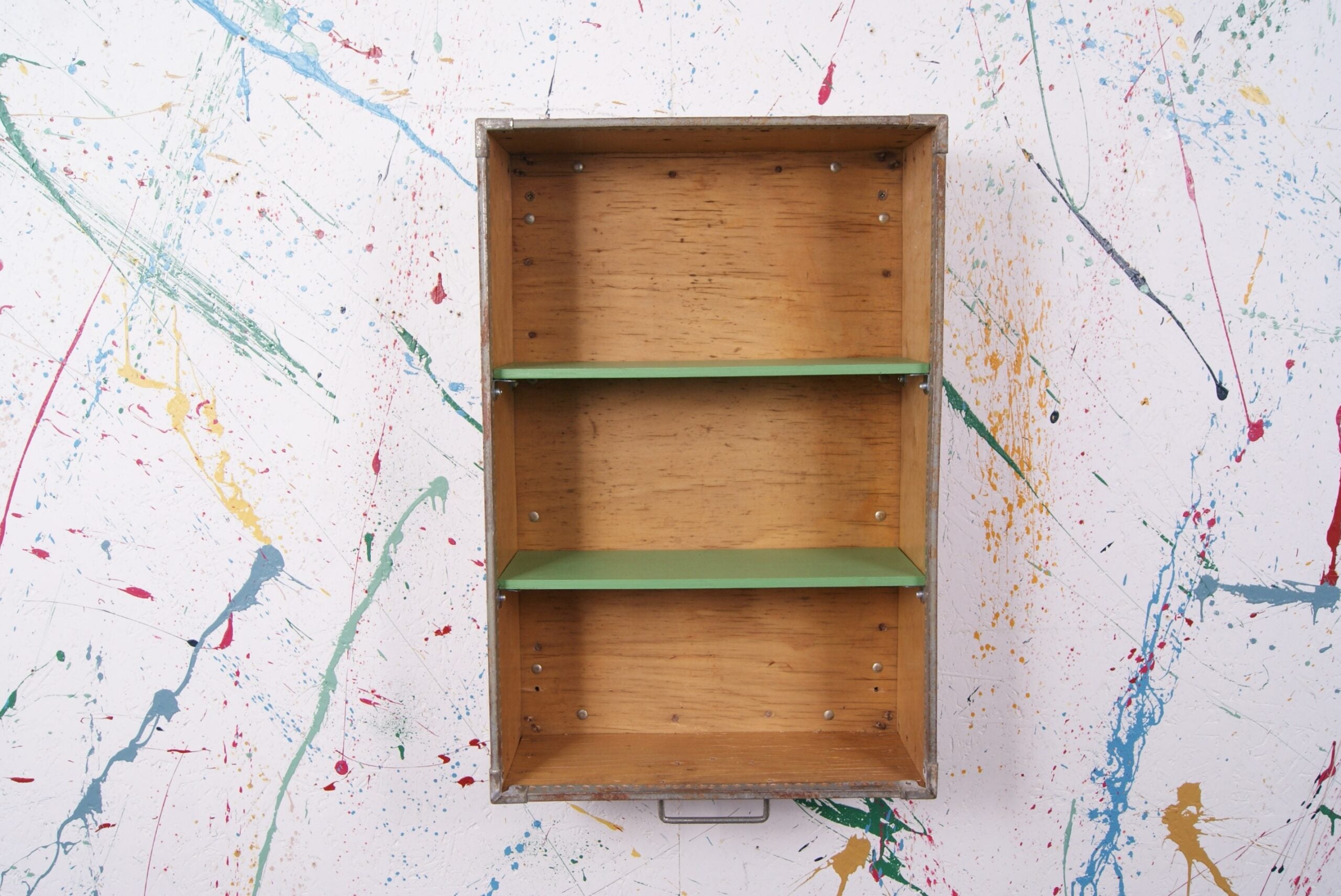 ericsson-crate-shelf-7