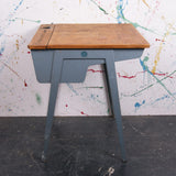 esavian-compass-legged-desk-3