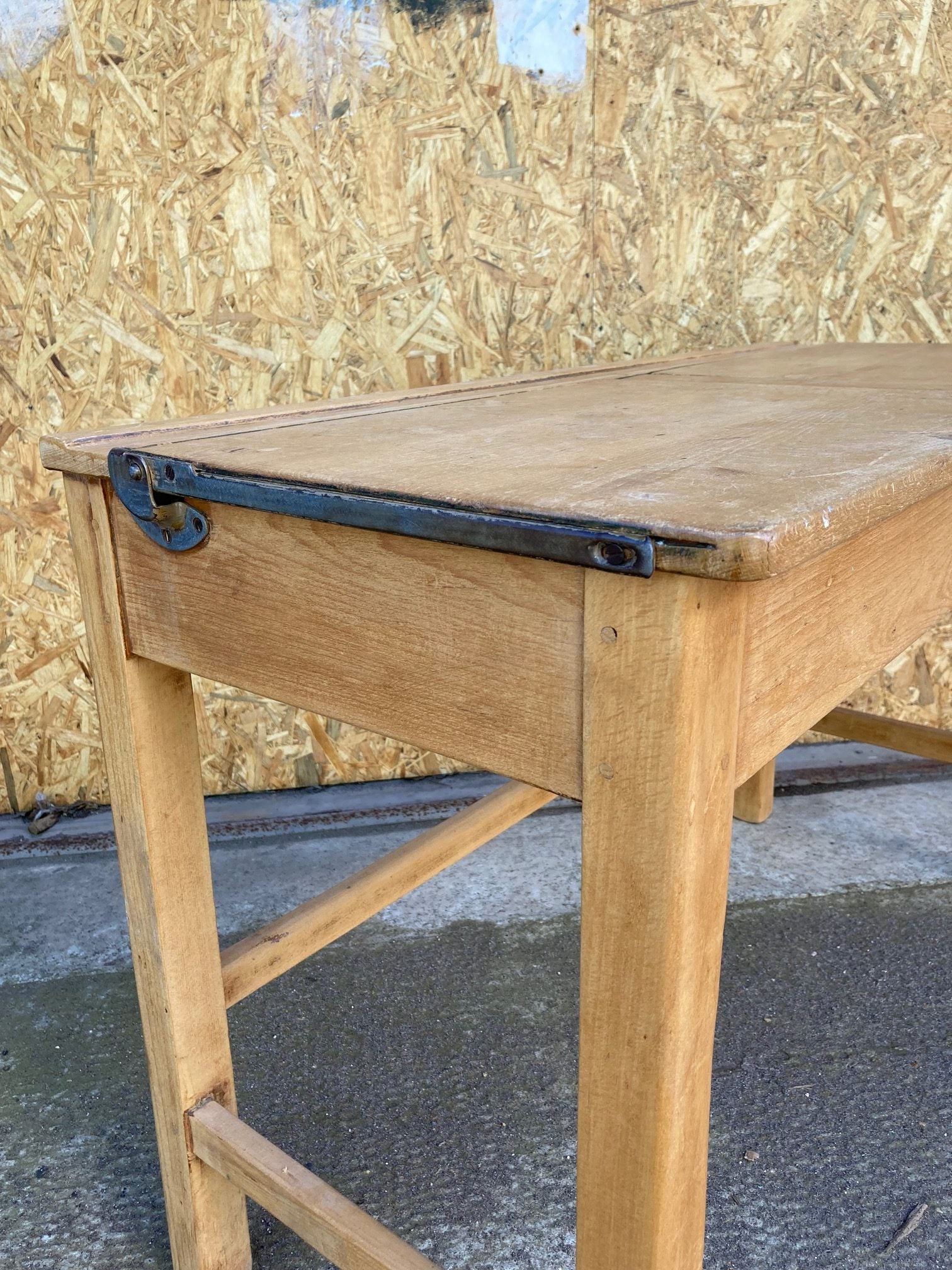 esavian-double-desk-6