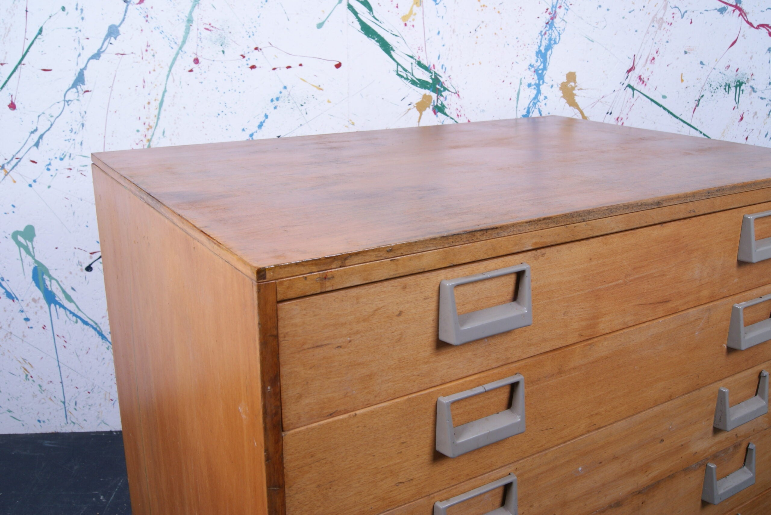 esavian-drawers-5