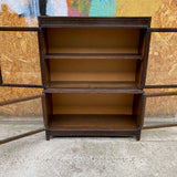 esavian-glass-cabinet-3