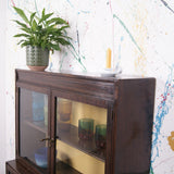 esavian-glass-cabinet-yellow-back-10
