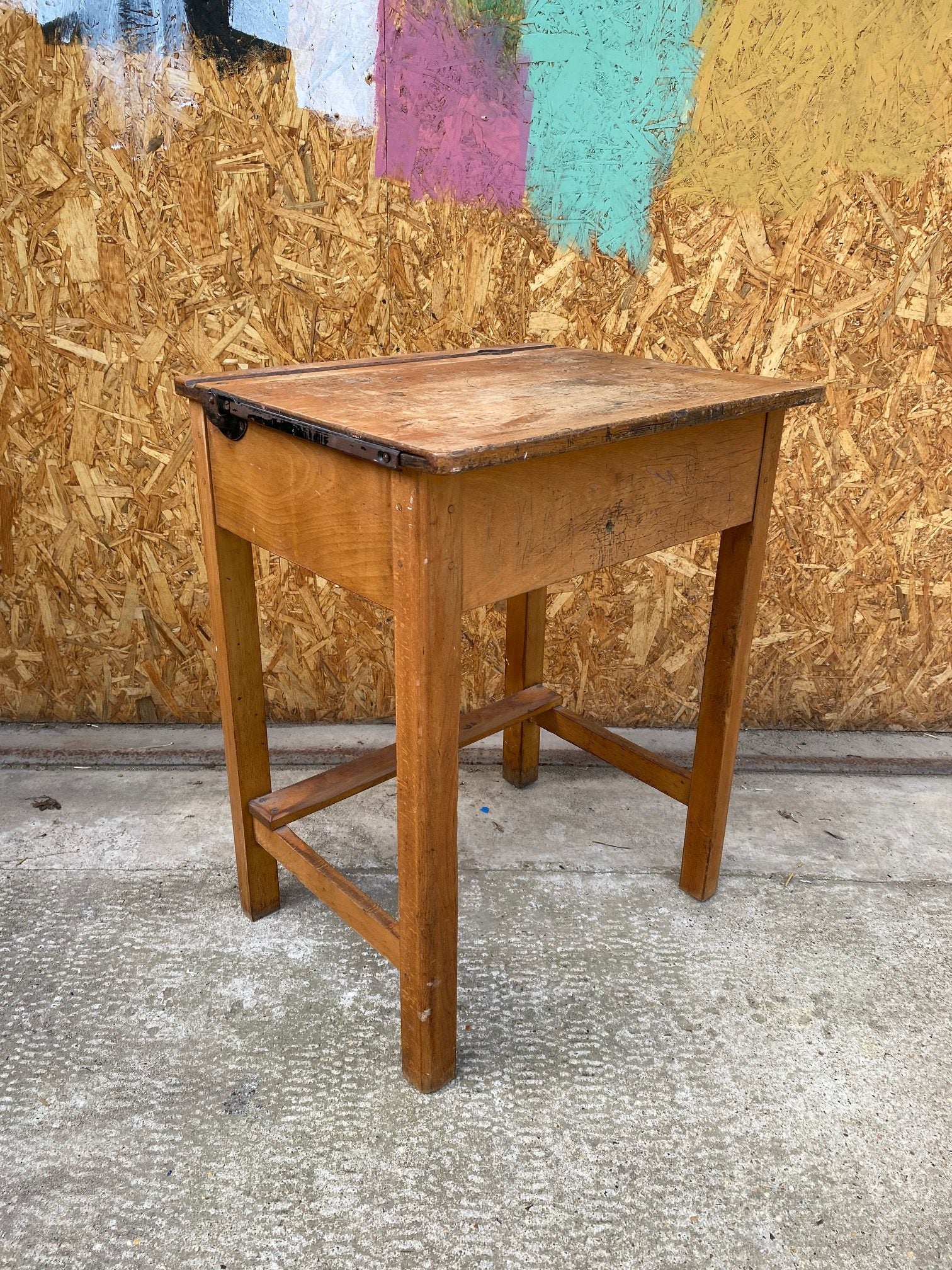esavian-school-desk-5