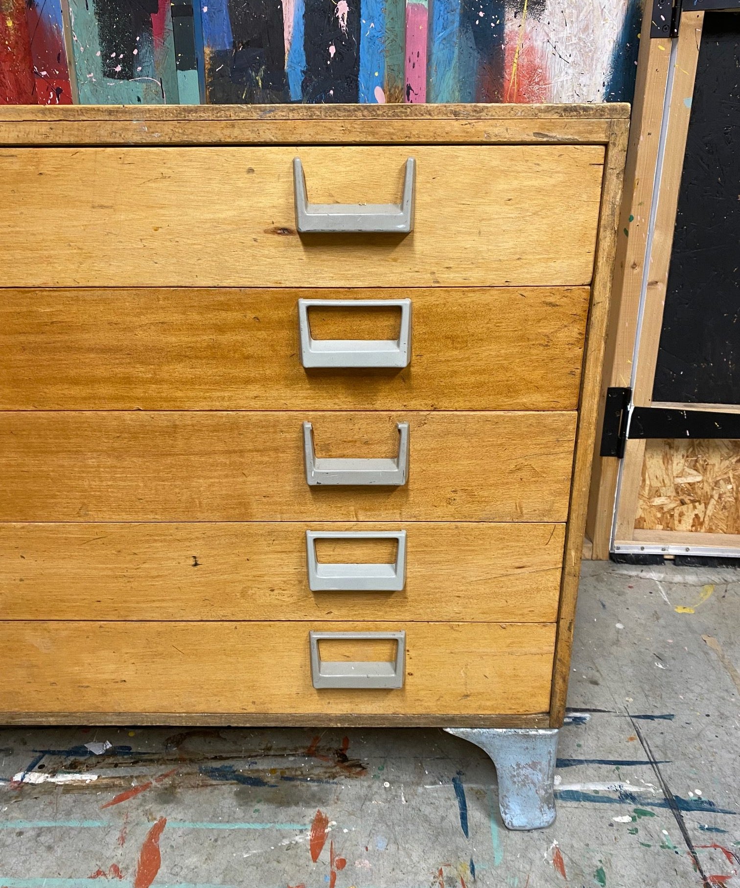 esavian-school-drawers-2