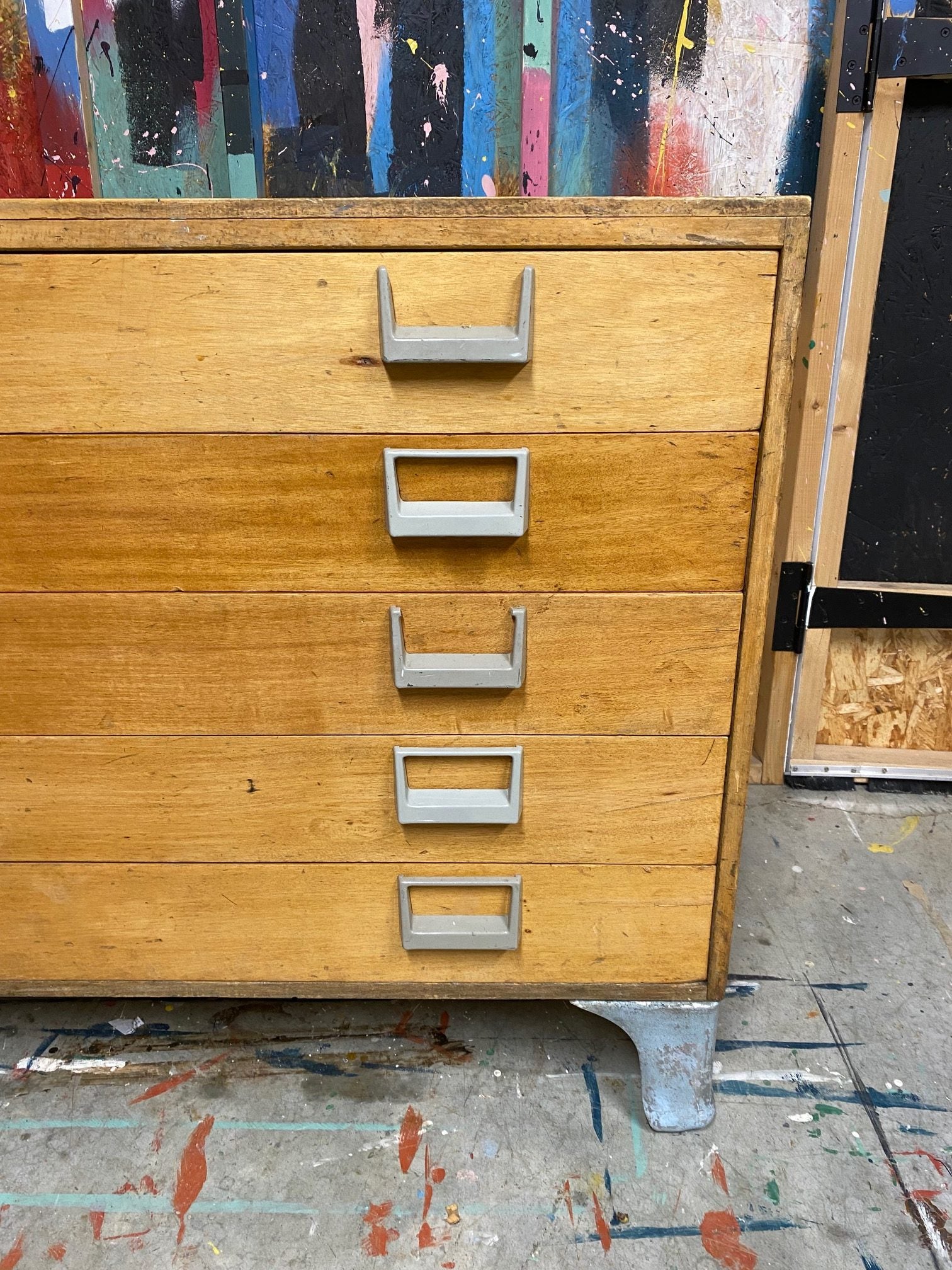esavian-school-drawers-2