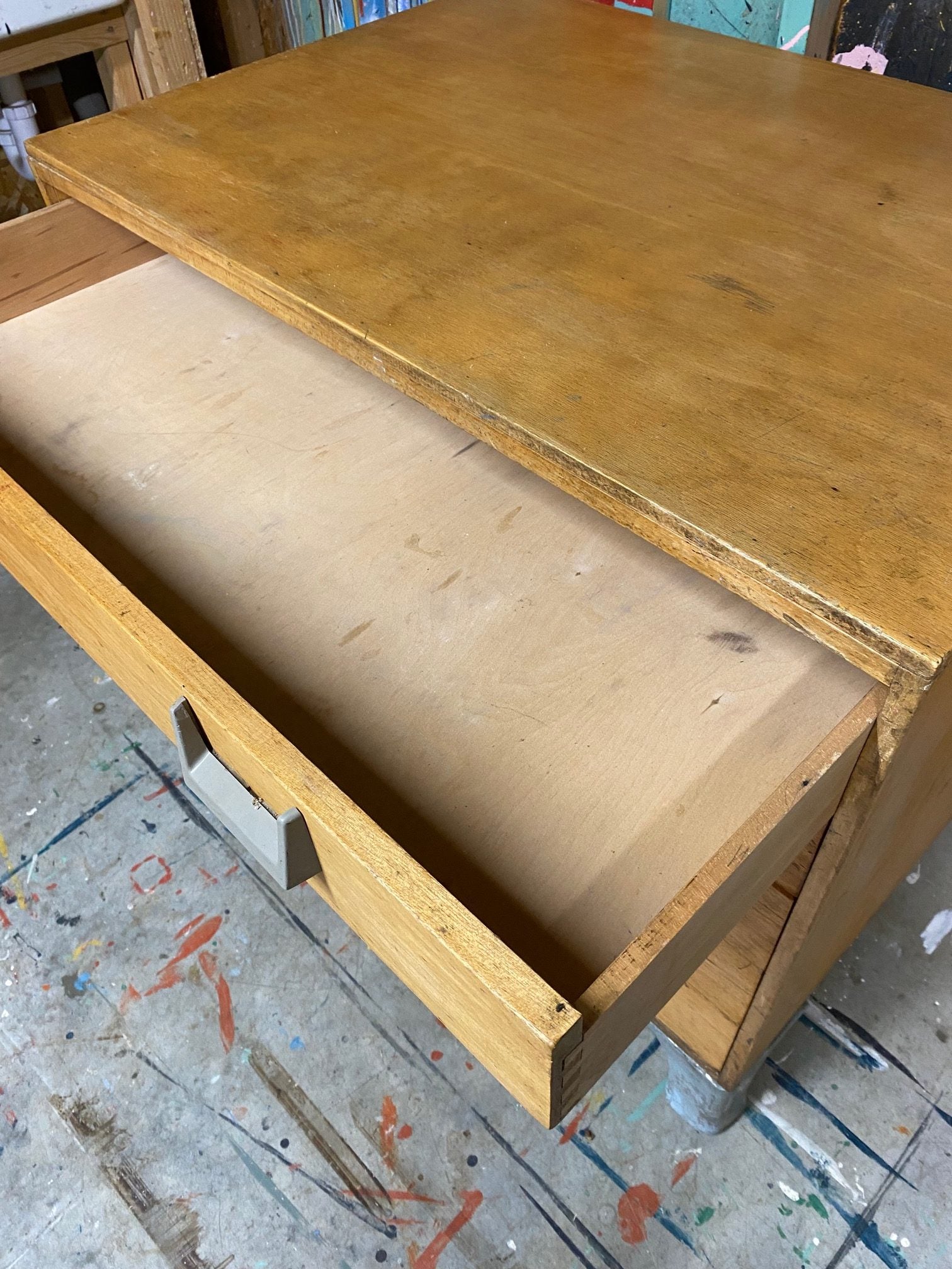 esavian-school-drawers-4