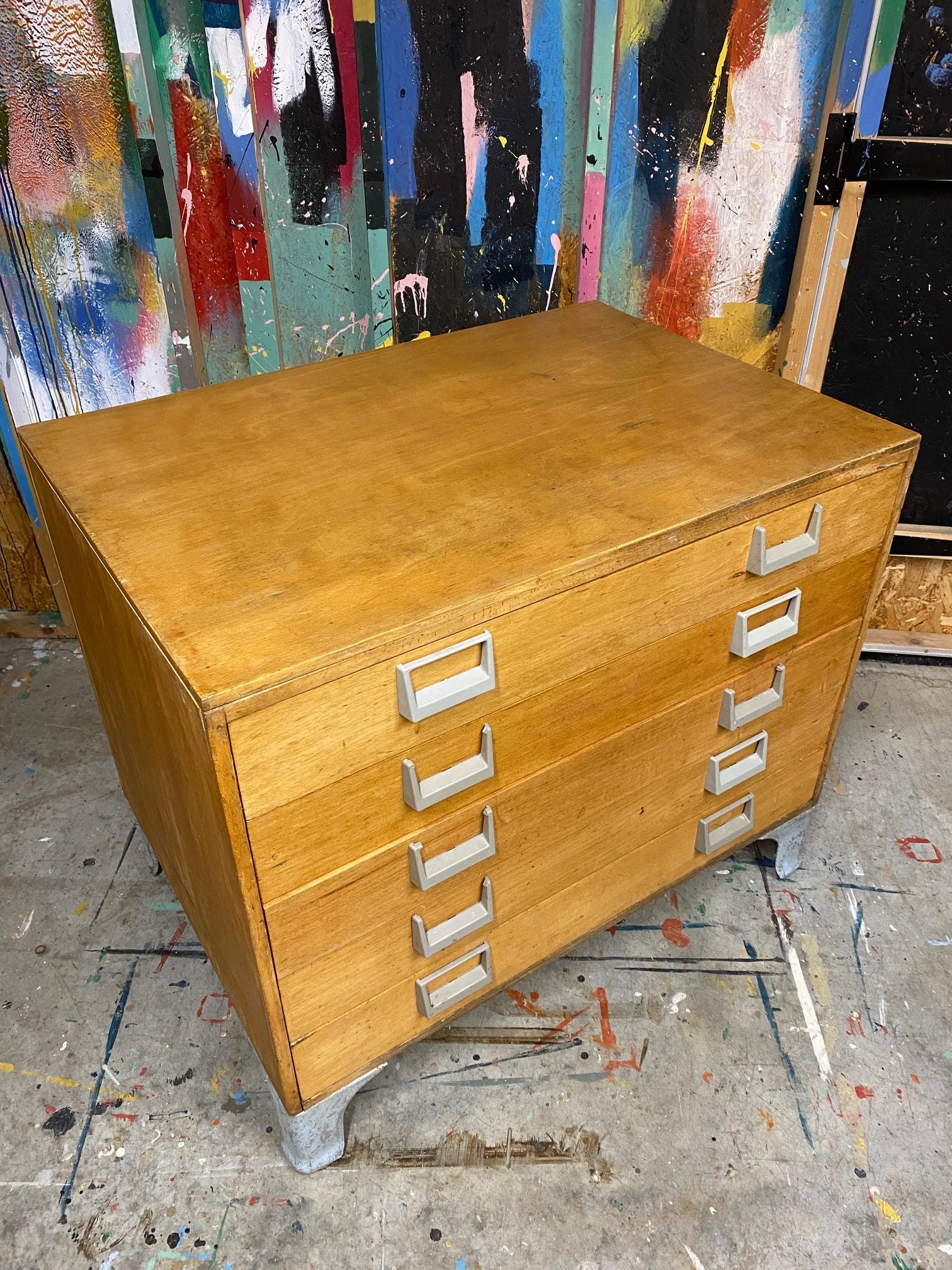 esavian-school-drawers-7