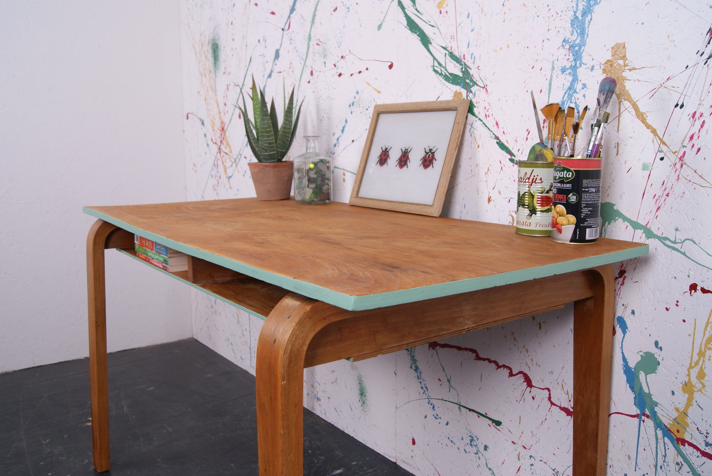 esavian-wooden-desk-6