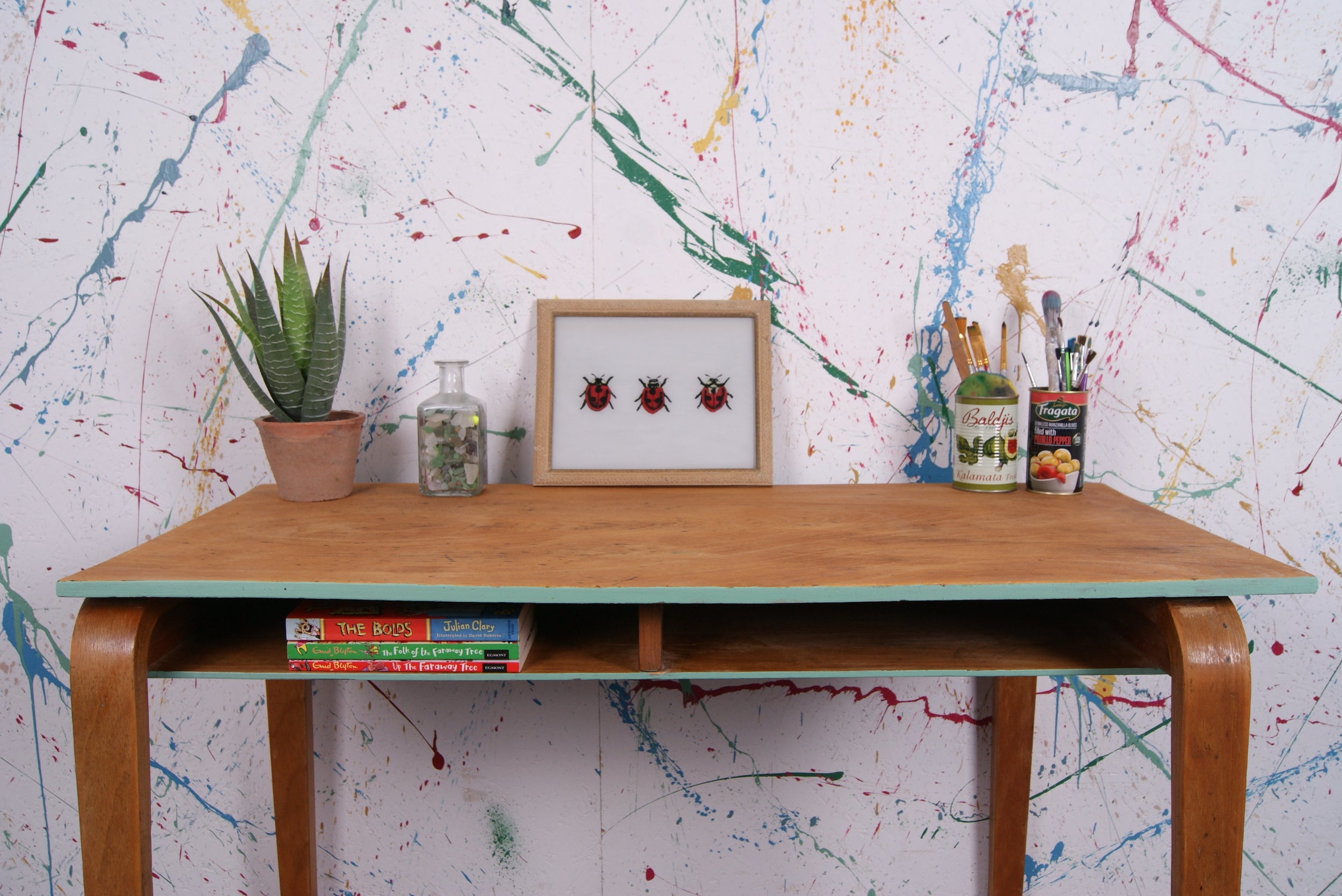 esavian-wooden-desk-7