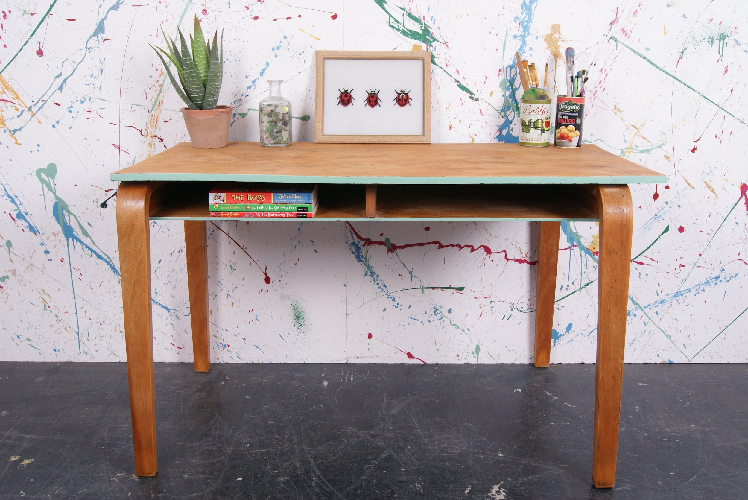 esavian-wooden-desk-8