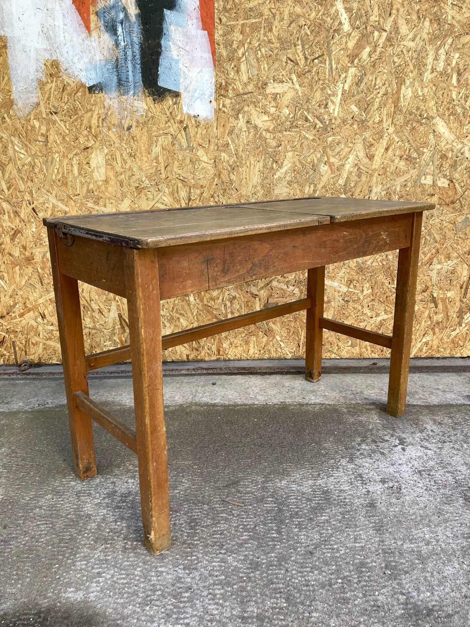 esavian-wooden-double-desk-5