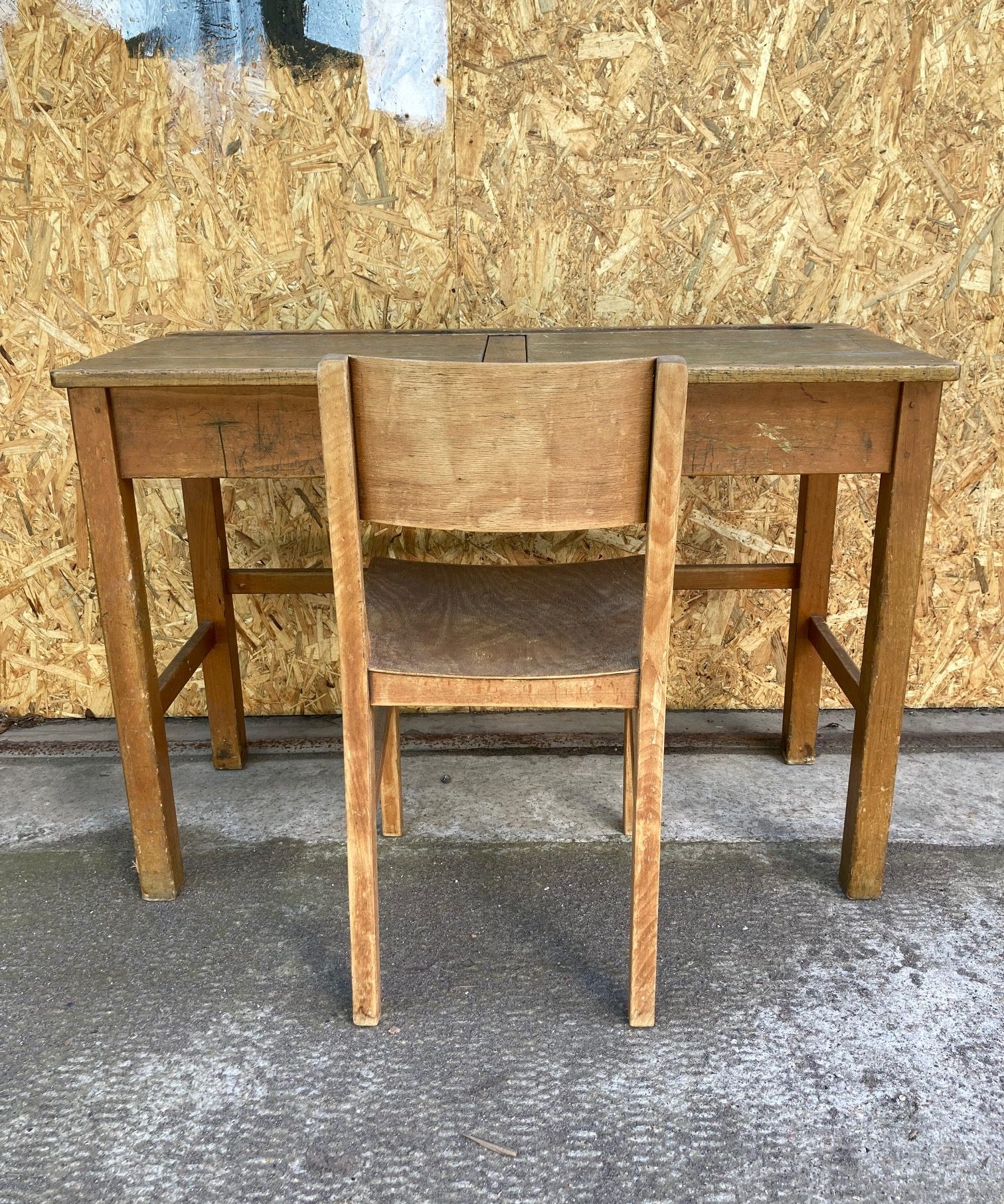 esavian-wooden-double-desk-8