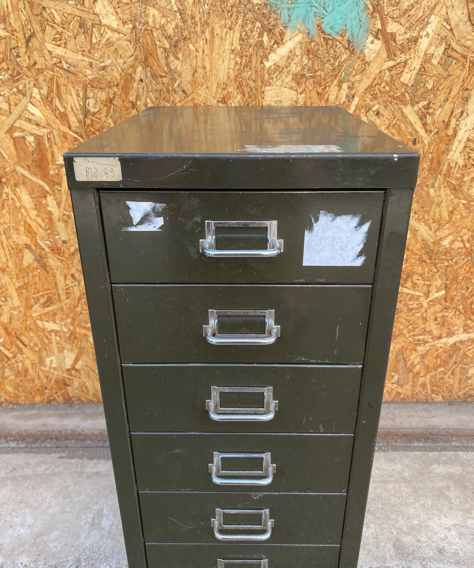 filing-cabinet-2