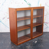 floor-glass-cabinet-2