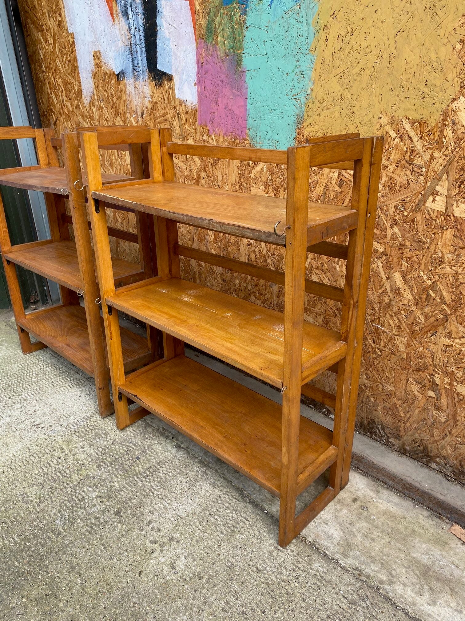 foldable-shelves-2