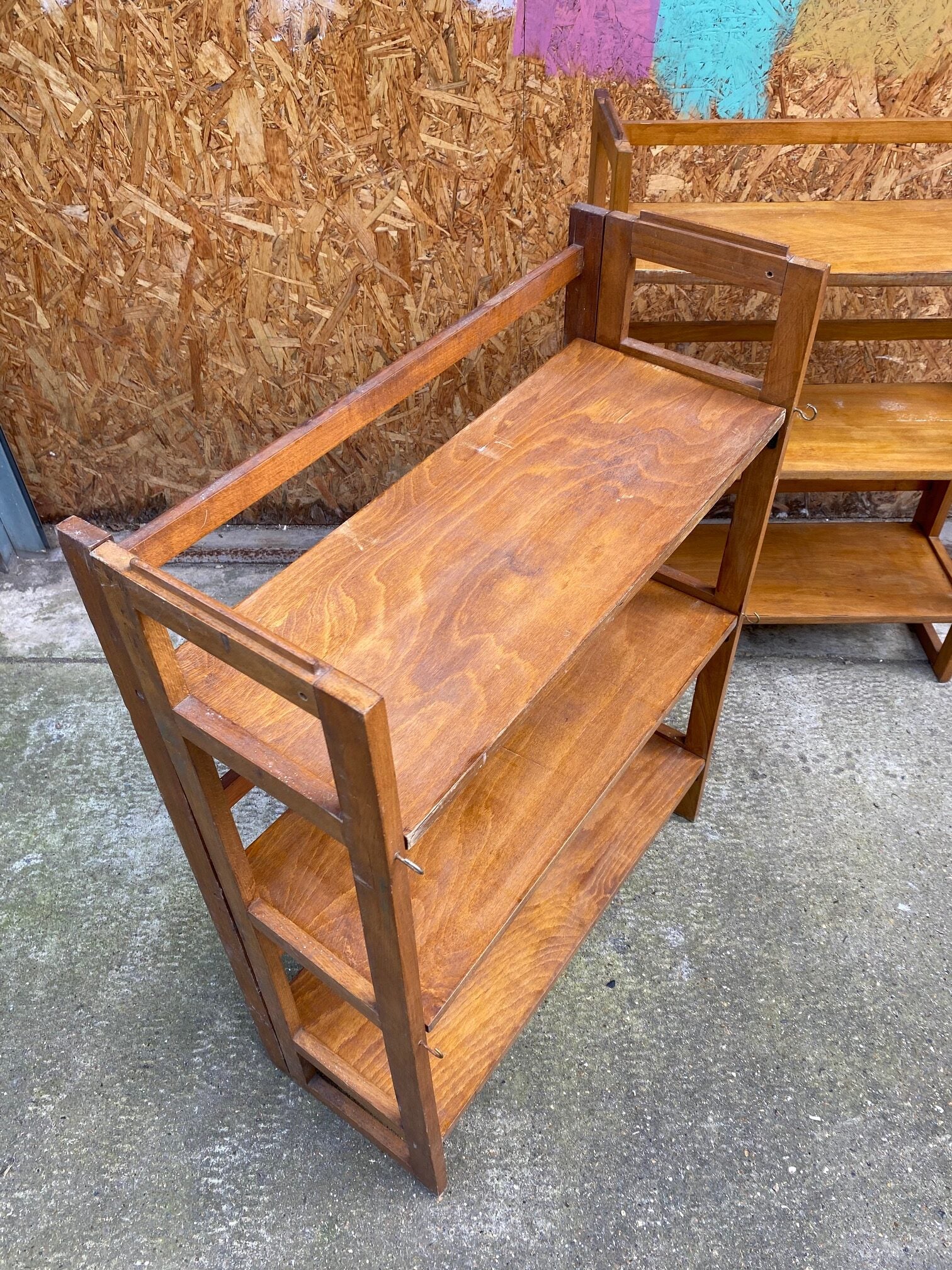 foldable-shelves-4