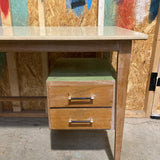 formica-desk-2