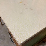 formica-desk-3