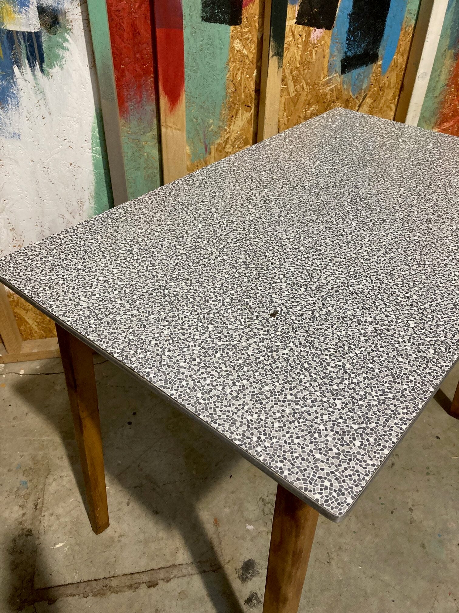formica-table-4