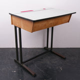 formica-topped-desk-5