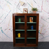 freestanding-glass-cabinet-5