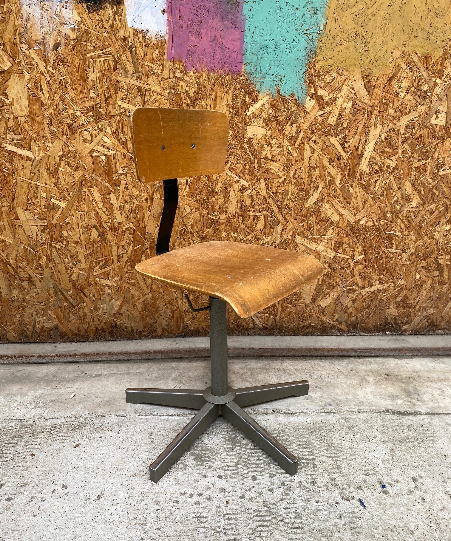 french-atelier-chairs-4