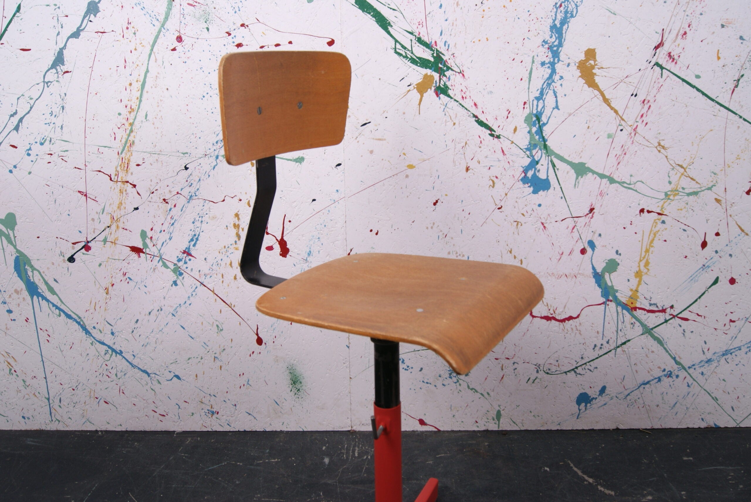 french-atelier-customised-chairs-4