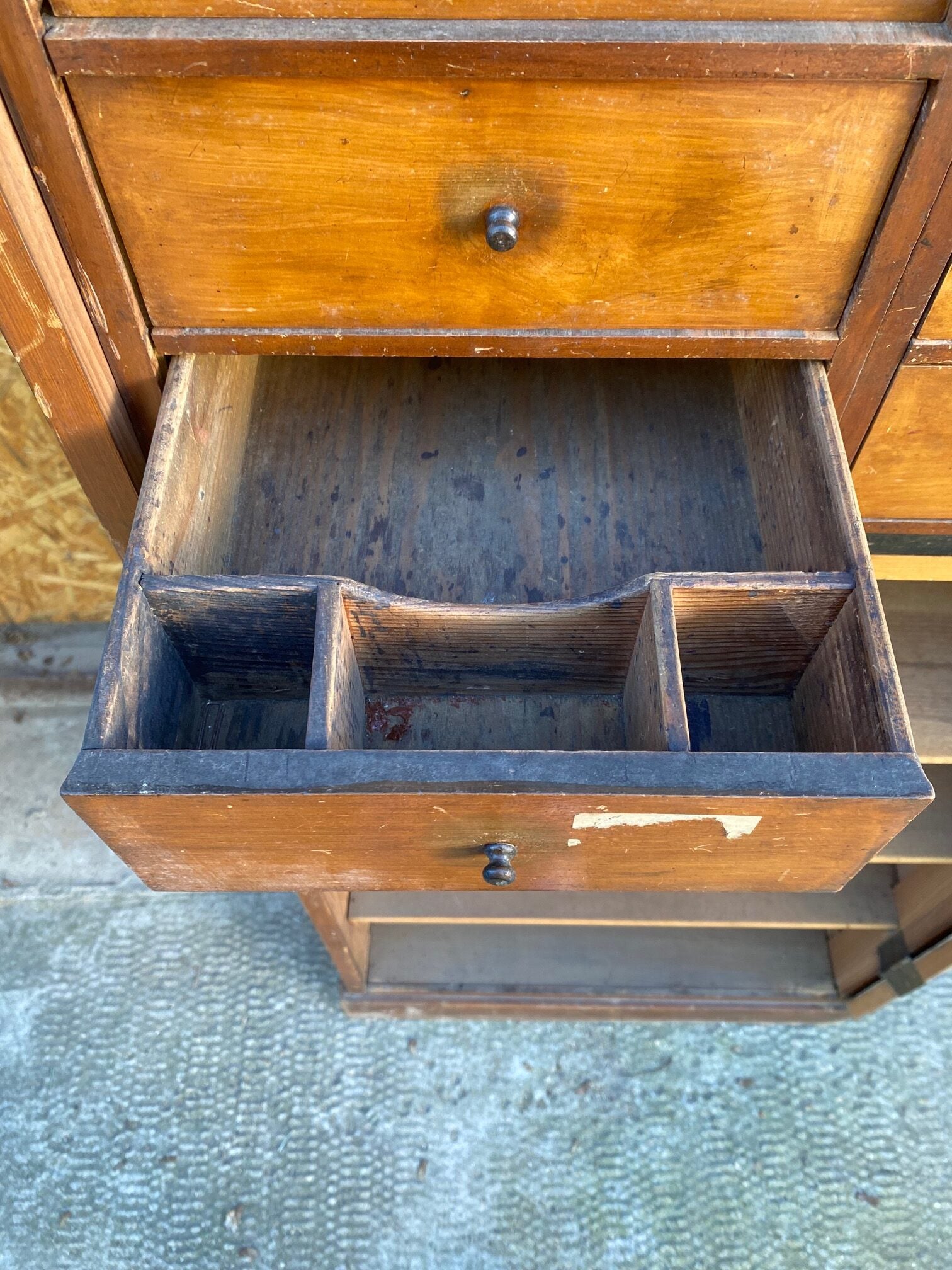 french-cupboard-6