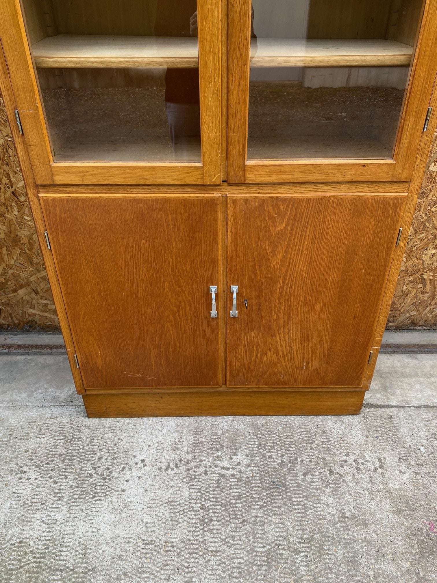 french-glass-cabinet-8