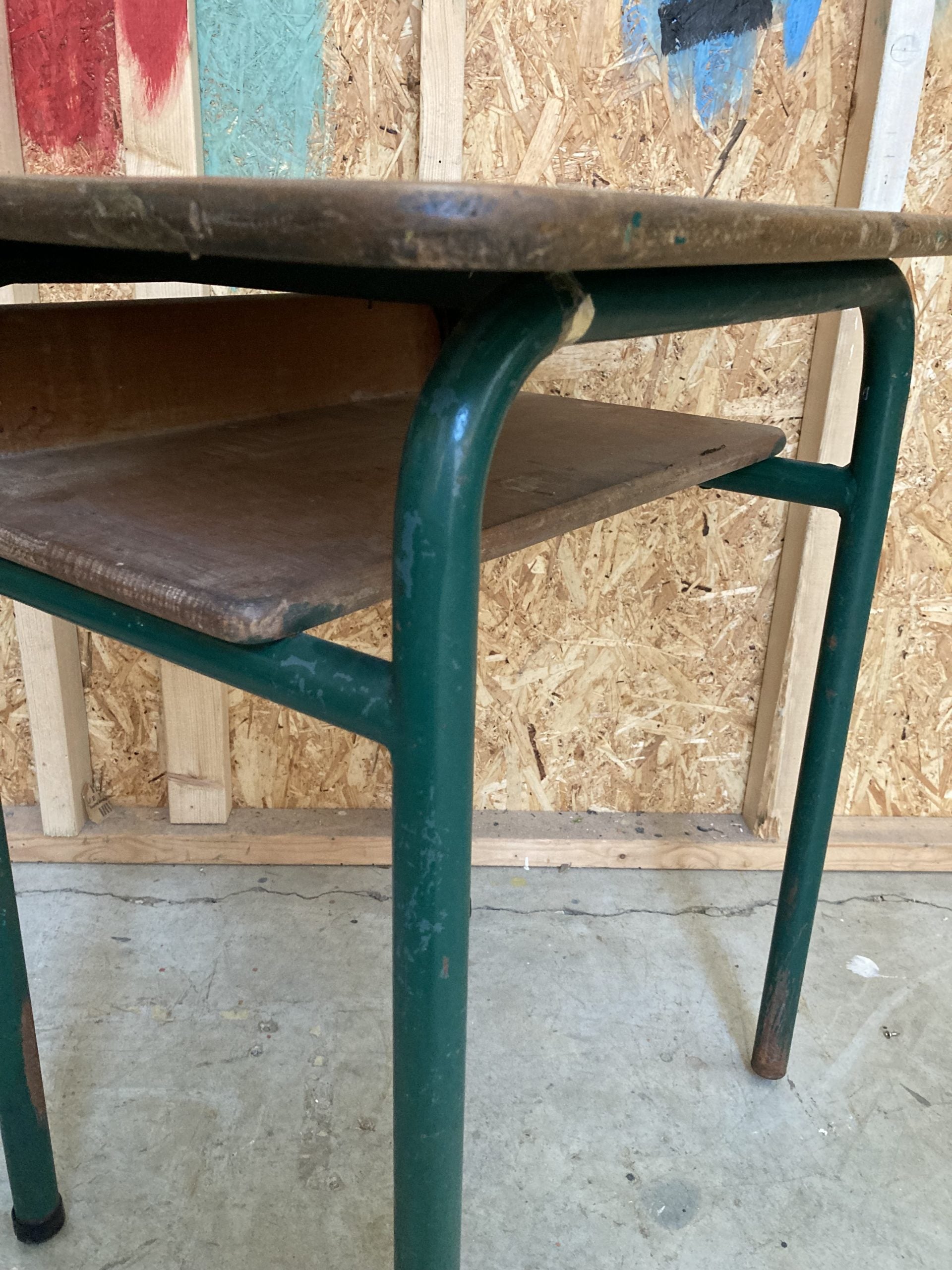 french-green-metal-single-desk-4